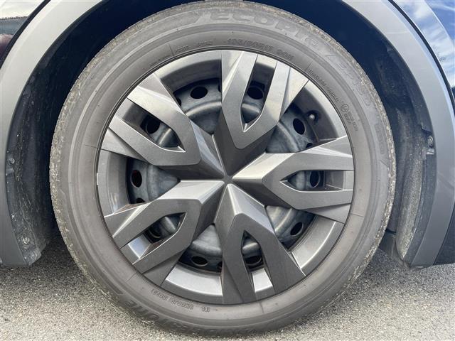 プリウス Ｇ　トヨタセーフティセンス　純正ナビ　フルセグＴＶ　Ｂｌｕｅｔｏｏｔｈ　ＴＶキャンセラー　バックカメラ　ＥＴＣ２．０　前後ドライブレコーダー　ブラインドスポットモニター　アクセサリーコンセント　ダウンサス（32枚目）