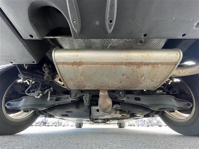 プリウス SセーフティプラスII ワンオーナー トヨタセーフティセンス 純正ナビ フルセグTV DVD Bluetooth バックカメラ ETC レーダークルーズコントロール 純正AW+ホイールキャップ+サマータイヤ積込(43枚目)