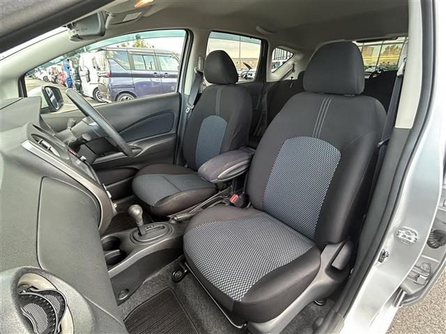 ノート Ｘ　エマージェンシーブレーキ　純正ナビ　フルセグＴＶ／ＣＤ／ＡＵＸ／ＡＭ／ＦＭ　スマートキー×２　プッシュＥｇスタート　オートライト　アイドリングストップ　横滑り防止装置　保証書　取説（23枚目）