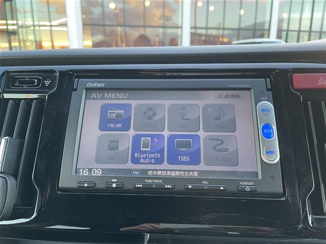 Ｎ－ＷＧＮカスタム Ｇ・Ａパッケージ　純正ナビ－（ＴＶ／ＢＴ／ＦＭ／ＡＭ／ｉＰｏｄ／ＶＴＲ／ＡＵＸ）　バックカメラ　前後ドライブレコーダー　衝突軽減　ＬＥＤヘッドライト　ハーフレザーシート　純正１４インチアルミホイール　プシュスタート（5枚目）