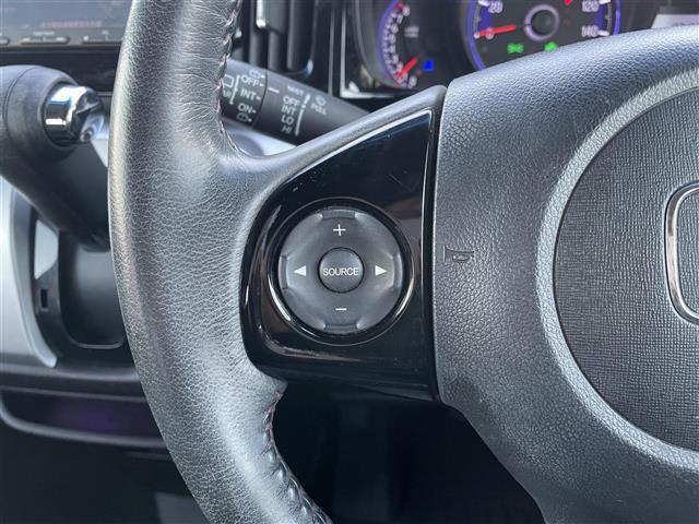 Ｎ－ＷＧＮカスタム Ｇ・Ａパッケージ　純正ナビ－（ＴＶ／ＢＴ／ＦＭ／ＡＭ／ｉＰｏｄ／ＶＴＲ／ＡＵＸ）　バックカメラ　前後ドライブレコーダー　衝突軽減　ＬＥＤヘッドライト　ハーフレザーシート　純正１４インチアルミホイール　プシュスタート（11枚目）