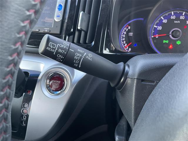 Ｎ－ＷＧＮカスタム Ｇ・Ａパッケージ　純正ナビ－（ＴＶ／ＢＴ／ＦＭ／ＡＭ／ｉＰｏｄ／ＶＴＲ／ＡＵＸ）　バックカメラ　前後ドライブレコーダー　衝突軽減　ＬＥＤヘッドライト　ハーフレザーシート　純正１４インチアルミホイール　プシュスタート（13枚目）