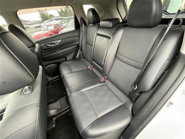 エクストレイル 20X ハイブリッド エマージェンシーブレーキP エマージェンシーブレーキ 純正メモリナビ フルセグTV CD DVD BT アラウンドビューモニター ビルトインETC ハンズフリーパワーバックドア クルーズコントロール シートヒーター(29枚目)