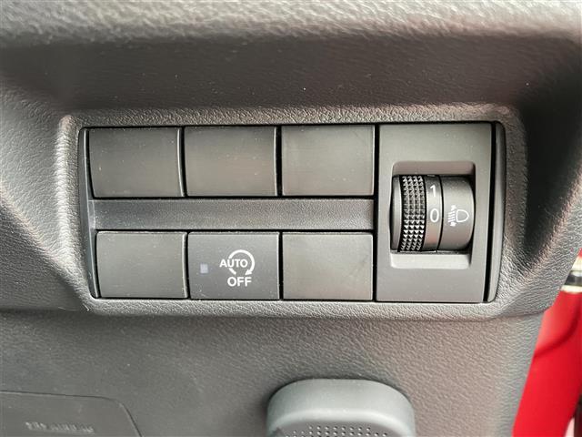 デイズ ハイウェイスター X プロパイロットエディション プロパイロット インテリジェントエマージェンシーブレーキ 純正9インチSDナビ フルセグTV CD DVD BT アラウンドビューモニター 純正ドライブレコーダー ETC 革巻きステアリング(8枚目)