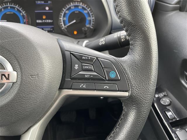 デイズ ハイウェイスター X プロパイロットエディション プロパイロット インテリジェントエマージェンシーブレーキ 純正9インチSDナビ フルセグTV CD DVD BT アラウンドビューモニター 純正ドライブレコーダー ETC 革巻きステアリング(12枚目)