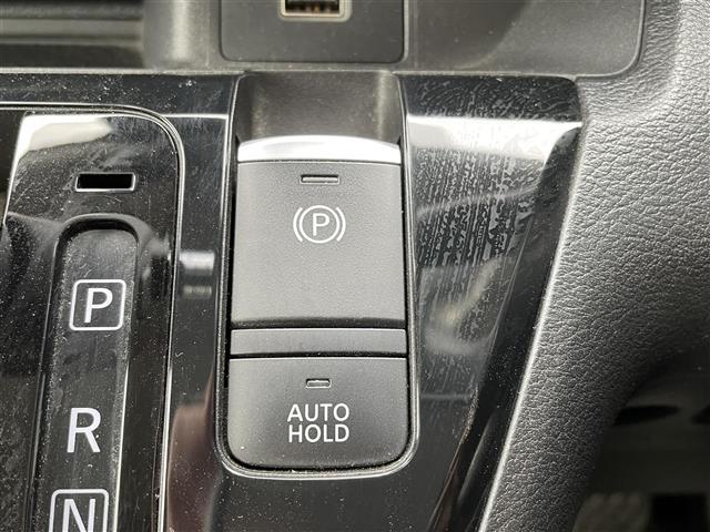 デイズ ハイウェイスター X プロパイロットエディション プロパイロット インテリジェントエマージェンシーブレーキ 純正9インチSDナビ フルセグTV CD DVD BT アラウンドビューモニター 純正ドライブレコーダー ETC 革巻きステアリング(16枚目)