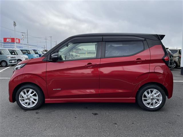 デイズ ハイウェイスター X プロパイロットエディション プロパイロット インテリジェントエマージェンシーブレーキ 純正9インチSDナビ フルセグTV CD DVD BT アラウンドビューモニター 純正ドライブレコーダー ETC 革巻きステアリング(36枚目)