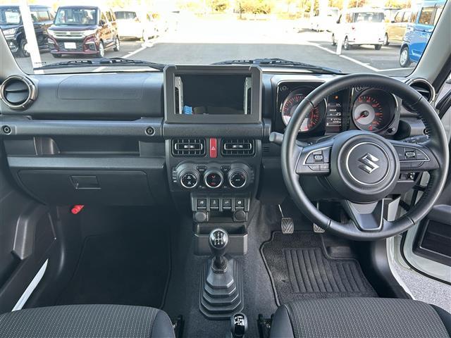 ジムニー XC スズキセーフティサポート 4WD シートヒーター 革巻きステアリング ステアリングスイッチ クルーズコントロール LEDヘッドライト フォグランプ オートライト ダウンヒルアシストコントロール(2枚目)
