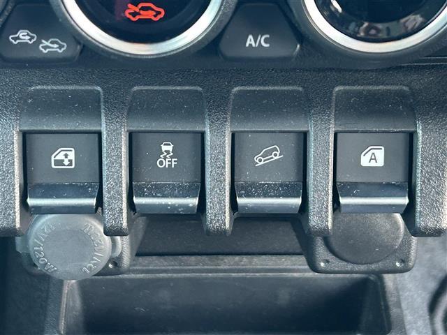 ジムニー XC スズキセーフティサポート 4WD シートヒーター 革巻きステアリング ステアリングスイッチ クルーズコントロール LEDヘッドライト フォグランプ オートライト ダウンヒルアシストコントロール(13枚目)