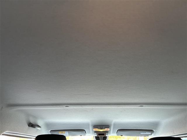 ジムニー XC スズキセーフティサポート 4WD シートヒーター 革巻きステアリング ステアリングスイッチ クルーズコントロール LEDヘッドライト フォグランプ オートライト ダウンヒルアシストコントロール(24枚目)