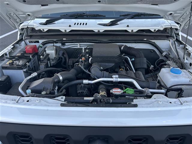 ジムニー XC スズキセーフティサポート 4WD シートヒーター 革巻きステアリング ステアリングスイッチ クルーズコントロール LEDヘッドライト フォグランプ オートライト ダウンヒルアシストコントロール(42枚目)