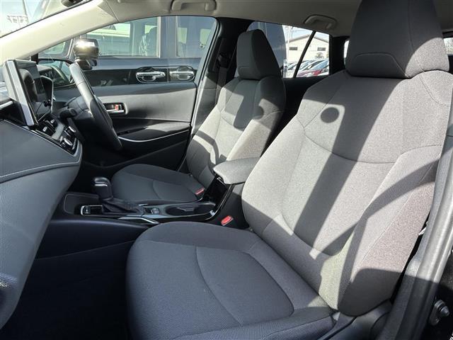 カローラツーリング ハイブリッド G トヨタセーフティセンス 純正8インチディスプレイオーディオ フルセグTV BT USB ビルトインETC 革巻きステアリング ステアリングスイッチ 電動パーキングブレーキ オートホールド タイプC(25枚目)