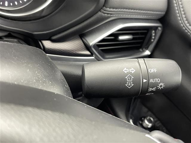 ＣＸ－８ ＸＤ　ブラックトーンエディション　純正ナビ（ＡｐｐｌＣａｒＰｌａｙ・ＡｎｄｒｏｉｄＡｕｔｏ・ＢＴ・フルセグ・ＵＳＢ）全周囲カメラ　社外前後ドライブレコーダー　ＥＴＣ　レーダークルーズコントロール　前後クリアランスソナー　シートヒーター（12枚目）