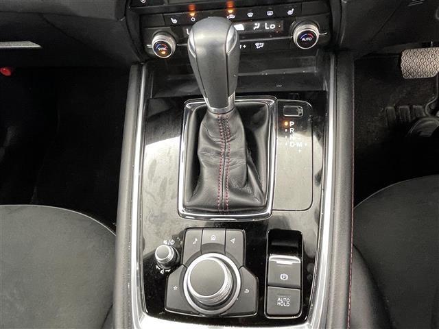 ＣＸ－８ ＸＤ　ブラックトーンエディション　純正ナビ（ＡｐｐｌＣａｒＰｌａｙ・ＡｎｄｒｏｉｄＡｕｔｏ・ＢＴ・フルセグ・ＵＳＢ）全周囲カメラ　社外前後ドライブレコーダー　ＥＴＣ　レーダークルーズコントロール　前後クリアランスソナー　シートヒーター（19枚目）