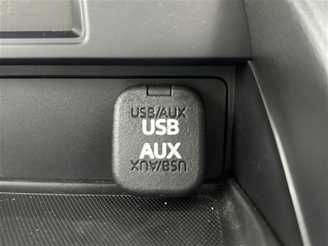 ロードスター ９９０Ｓ　６速ＭＴ　バックカメラ　後ろのみクリアランスソナー　衝突軽減ブレーキ　レーンキープアシスト　横滑り防止　ダウンヒルアシスト　電動格納ミラー　オートライト　ＬＥＤヘッドライト　保証書　取扱説明書（14枚目）