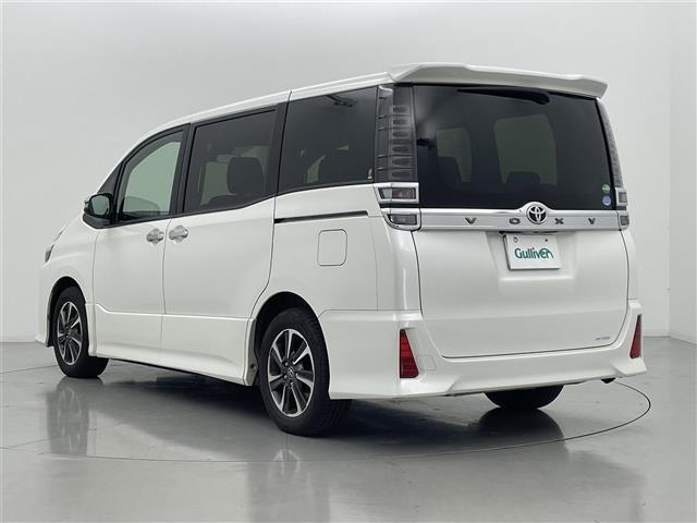 ヴォクシー ZS 煌 純正ナビ(CD・DVD・フルセグ・SD)バックカメラ 純正フリップダウンモニター 社外前後ドライブレコーダー ビルトインETC クルーズコントロール 衝突軽減ブレーキ 横滑り防止 アイドリングストップ(3枚目)