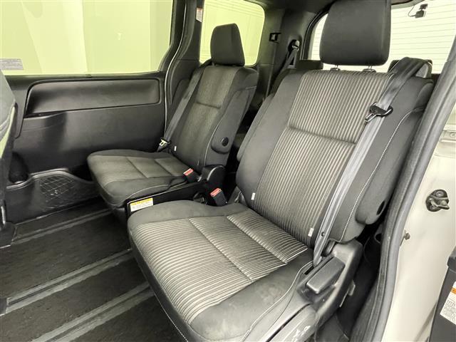 ヴォクシー ZS 煌 純正ナビ(CD・DVD・フルセグ・SD)バックカメラ 純正フリップダウンモニター 社外前後ドライブレコーダー ビルトインETC クルーズコントロール 衝突軽減ブレーキ 横滑り防止 アイドリングストップ(26枚目)