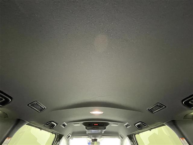 ヴォクシー ZS 煌 純正ナビ(CD・DVD・フルセグ・SD)バックカメラ 純正フリップダウンモニター 社外前後ドライブレコーダー ビルトインETC クルーズコントロール 衝突軽減ブレーキ 横滑り防止 アイドリングストップ(29枚目)