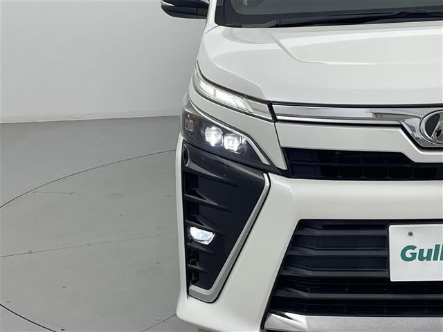 ヴォクシー ZS 煌 純正ナビ(CD・DVD・フルセグ・SD)バックカメラ 純正フリップダウンモニター 社外前後ドライブレコーダー ビルトインETC クルーズコントロール 衝突軽減ブレーキ 横滑り防止 アイドリングストップ(37枚目)