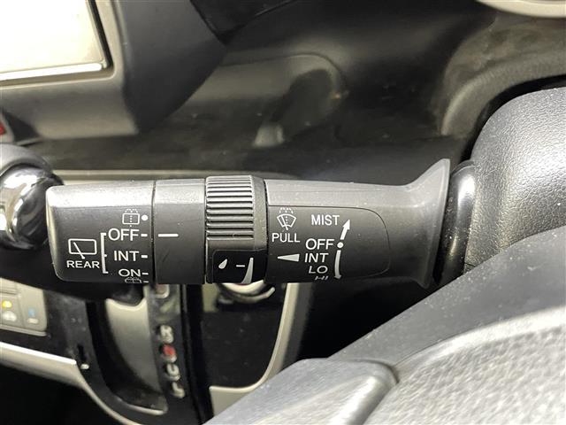 N-BOXカスタム G SSパッケージ 純正ナビ バックカメラ 片側パワースライドドア ビルトインETC 横滑り防止(10枚目)