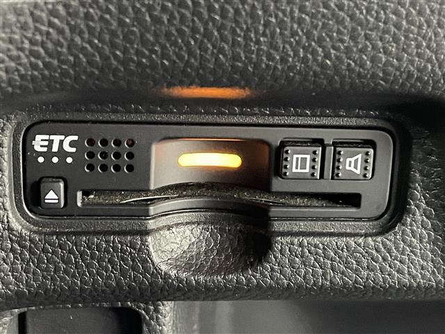 Ｎ－ＢＯＸカスタム Ｇ・Ｌターボホンダセンシング　純正ナビＣＤ・ＤＶＤ・フルセグ・ＢＴ・ＳＤ・ＵＳＢ）バックカメラ　ビルトインＥＴＣ　両側パワースライドドア　衝突軽減ブレーキ　レーンキープアシスト　横滑り防止　アイドリングストップ　ハーフレザーシート（6枚目）