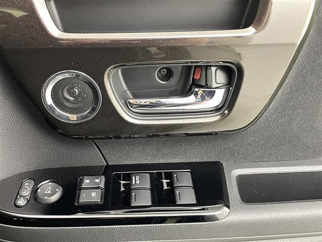 Ｎ－ＢＯＸカスタム Ｇ・Ｌターボホンダセンシング　純正ナビＣＤ・ＤＶＤ・フルセグ・ＢＴ・ＳＤ・ＵＳＢ）バックカメラ　ビルトインＥＴＣ　両側パワースライドドア　衝突軽減ブレーキ　レーンキープアシスト　横滑り防止　アイドリングストップ　ハーフレザーシート（16枚目）