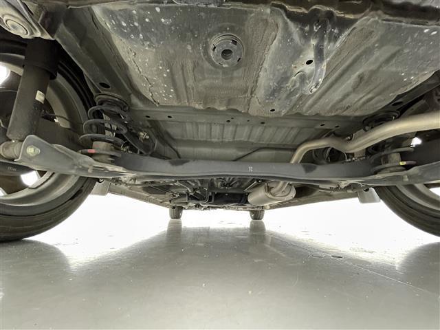 Ｎ－ＢＯＸカスタム Ｇ・Ｌターボホンダセンシング　純正ナビＣＤ・ＤＶＤ・フルセグ・ＢＴ・ＳＤ・ＵＳＢ）バックカメラ　ビルトインＥＴＣ　両側パワースライドドア　衝突軽減ブレーキ　レーンキープアシスト　横滑り防止　アイドリングストップ　ハーフレザーシート（42枚目）