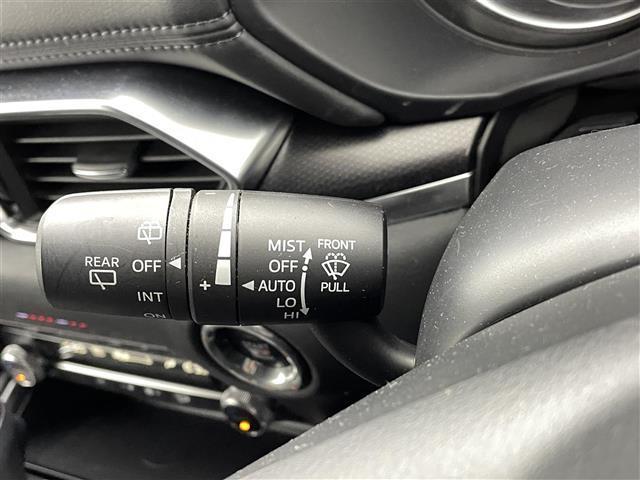 CX-8 XD ブラックトーンエディション 純正ナビ(ApplCarPlay・AndroidAuto・BT・フルセグ)アラウンドビューモニター 社外前後ドライブレコーダー ETC 前後クリアランスソナー 前席シートヒーター 置くだけ充電 BSM(11枚目)