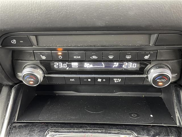 CX-8 XD ブラックトーンエディション 純正ナビ(ApplCarPlay・AndroidAuto・BT・フルセグ)アラウンドビューモニター 社外前後ドライブレコーダー ETC 前後クリアランスソナー 前席シートヒーター 置くだけ充電 BSM(19枚目)