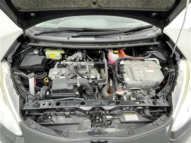 アクア Sスタイルブラック 社外ナビ(CD・DVD・フルセグ・BT・SD)バックカメラ 社外ETC 衝突軽減ブレーキ 横滑り防止 電動格納ミラー 純正フロアマット オートライト オートマチックハイビーム LEDヘッドライト(41枚目)