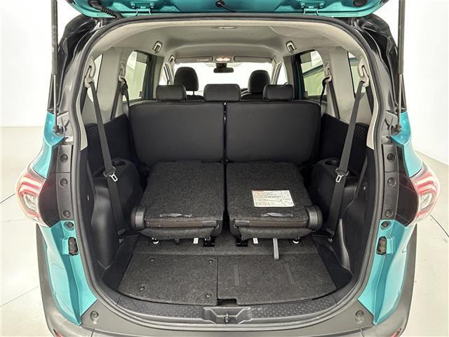 シエンタ ハイブリッドＧ　クエロ　純正ナビ（ＣＤ・フルセグ・ＢＴ・ＳＤ）全周囲カメラ　ＥＴＣ　両側パワースライドドア　前後クリアランスソナー　クルーズコントロール　衝突軽減ブレーキ　レーンキープアシスト　横滑り防止　ＬＥＤ（28枚目）