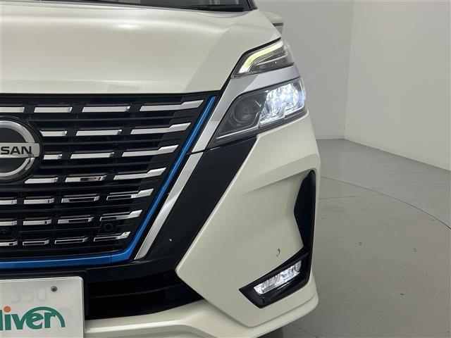 セレナ e-パワー ハイウェイスターV 純正10インチナビ(CD・DVD・フルセグ・BT・USB)全周囲カメラ 前後ドライブレコーダー ETC 両側パワースライドドア クリアランスソナー 衝突軽減ブレーキ レーンキープアシスト 横滑り防止(37枚目)