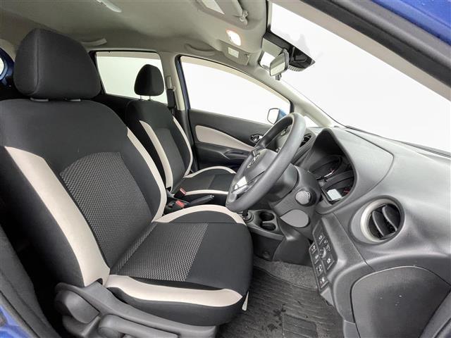 ノート Ｘ　社外ナビ　バックカメラ　社外前方ドライブレコーダー　前後クリアランスソナー　衝突軽減ブレーキ　レーンキープアシスト　アイドリングストップ　オートライト　電動格納ミラー　純正フロアマット（22枚目）