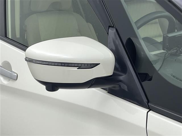 セレナ ｅ－パワー　ハイウェイスターＶ　禁煙車　純正ナビ（ＣＤ・ＤＶＤ・ＢＴ・フルセグ・ＳＤ・ＵＳＢ）全周囲カメラ　純正前方ドライブレコーダー　ビルトインＥＴＣ　両側パワースライドドア　前後クリアランスソナー　レーダークルーズコントロール（35枚目）