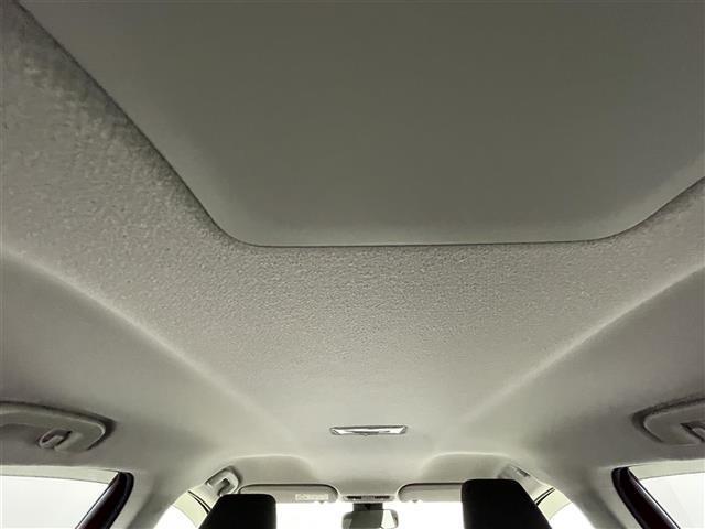 アクア Ｘ　純正ディスプレイオーディオ　全周囲カメラ　ビルトインＥＴＣ　レーダークルーズコントロール　前後クリアランスソナー　前席シートヒーター　衝突軽減ブレーキ　レーンキープアシスト　横滑り防止（27枚目）