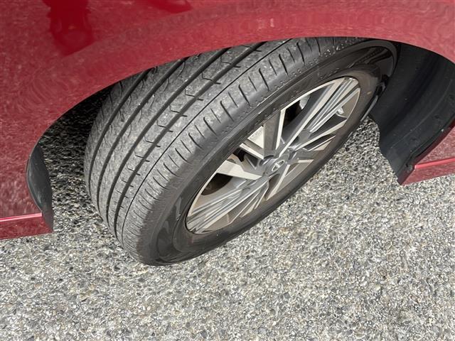 セレナ e-パワー ハイウェイスターV プロパイロット フリップダウンモニター(21枚目)