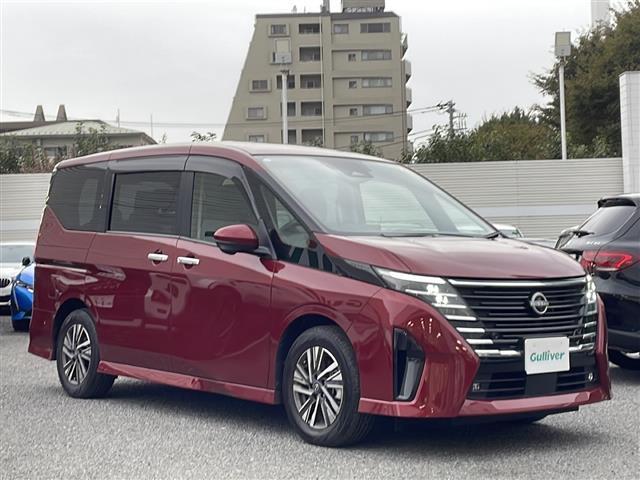 セレナ e-パワー ハイウェイスターV プロパイロット フリップダウンモニター(27枚目)