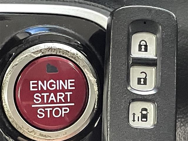 N-BOXカスタム G・Lパッケージ 社外ナビ(CD・DVD・フルセグ・BT・SD)片側パワースライドドア 横滑り防止 アイドリングストップ 社外フロアマット 純正14インチAW オートライト HIDライト スマートキー プッシュスタート(12枚目)