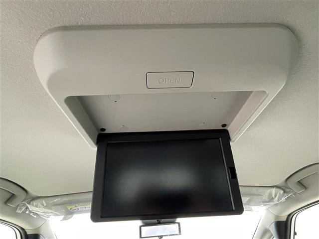 セレナ e-パワー ハイウェイスターV 純正12.3インチナビ 登録済未使用車 純正フリップダウンモニター 純正前方ドラレコ ビルトインETC2.0 全周囲カメラ 両側パワースライドドア 前後クリアランスソナー プロパイロット(5枚目)