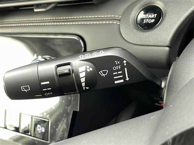 セレナ e-パワー ハイウェイスターV 純正12.3インチナビ 登録済未使用車 純正フリップダウンモニター 純正前方ドラレコ ビルトインETC2.0 全周囲カメラ 両側パワースライドドア 前後クリアランスソナー プロパイロット(11枚目)