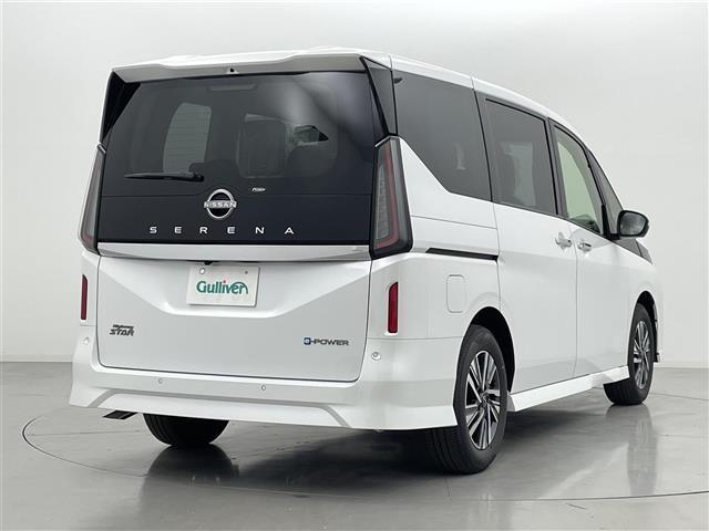 セレナ e-パワー ハイウェイスターV 純正12.3インチナビ 登録済未使用車 純正フリップダウンモニター 純正前方ドラレコ ビルトインETC2.0 全周囲カメラ 両側パワースライドドア 前後クリアランスソナー プロパイロット(31枚目)