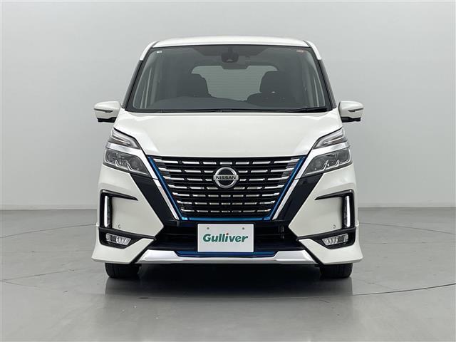 セレナ e-パワー ハイウェイスターV 純正ナビ(CD・DVD・フルセグ・BT・SD)純正前方ドライブレコーダー 全周囲カメラ 純正フリップダウンモニターETC 両側パワースライドドア レーダークルーズコントロール 前後クリアランスソナー(31枚目)