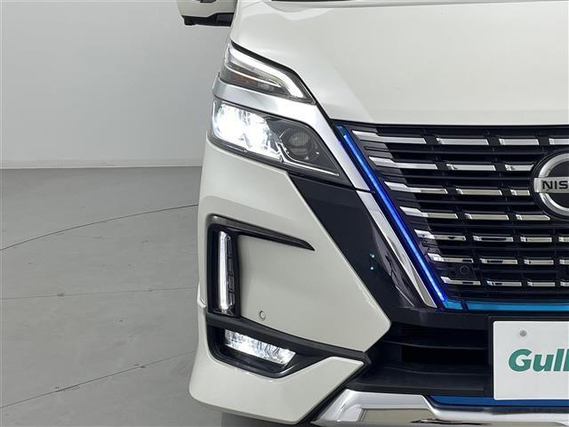 セレナ e-パワー ハイウェイスターV 純正ナビ(CD・DVD・フルセグ・BT・SD)純正前方ドライブレコーダー 全周囲カメラ 純正フリップダウンモニターETC 両側パワースライドドア レーダークルーズコントロール 前後クリアランスソナー(36枚目)