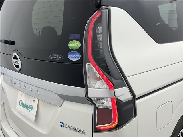 セレナ e-パワー ハイウェイスターV 純正ナビ(CD・DVD・フルセグ・BT・SD)純正前方ドライブレコーダー 全周囲カメラ 純正フリップダウンモニターETC 両側パワースライドドア レーダークルーズコントロール 前後クリアランスソナー(38枚目)