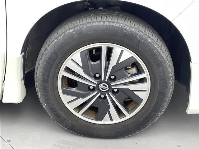 セレナ e-パワー ハイウェイスターV 純正ナビ(CD・DVD・フルセグ・BT・SD)純正前方ドライブレコーダー 全周囲カメラ 純正フリップダウンモニターETC 両側パワースライドドア レーダークルーズコントロール 前後クリアランスソナー(39枚目)