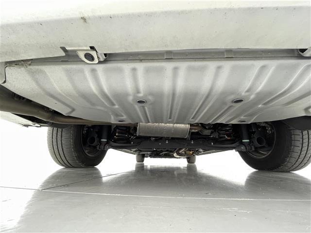 セレナ e-パワー ハイウェイスターV 純正ナビ(CD・DVD・フルセグ・BT・SD)純正前方ドライブレコーダー 全周囲カメラ 純正フリップダウンモニターETC 両側パワースライドドア レーダークルーズコントロール 前後クリアランスソナー(42枚目)