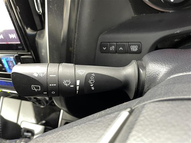 アルファード 2.5S Aパッケージ タイプブラック 社外11インチナビ(CD・DVD・フルセグ・BT)社外フリップダウンモニター バックカメラ ビルトインETC 両側パワースライドドア クルーズコントロール 前後クリアランスソナー パワーバックドア(12枚目)