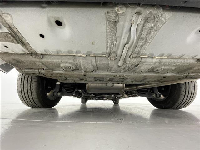 ステップワゴンスパーダ スパーダハイブリッド　Ｇ・ＥＸ　ホンダセンシング　純正９インチナビ（ＣＤ・ＤＶＤ・フルセグ・ＢＴ・ＳＤ・ＵＳＢ）バックカメラ　社外前方ドライブレコーダー　ビルトインＥＴＣ　両側パワースライドドア　前席シートヒーター　ホンダセンシング（44枚目）