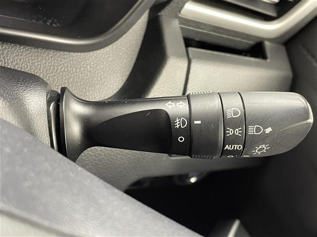 ガラスコーティング、ナビゲーション、ＥＴＣなど、その他のパーツの取り付けお見積もりのご相談も承っております！！クルマのこと何でもお任せください！