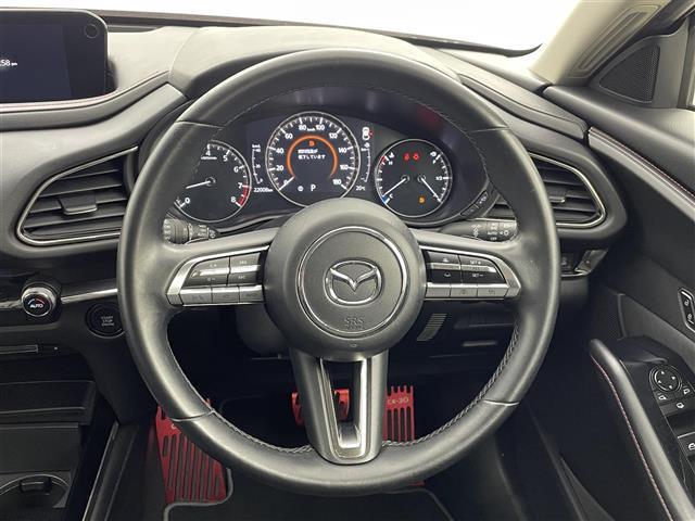 ＣＸ－３０ ２０Ｓ　ブラックトーンエディション　禁煙車　純正ナビ（ＣＤ・ＤＶＤ・フルセグ・ＢＴ・ＨＤＤ）全周囲カメラ　前後ドライブレコーダー　ＥＴＣ　前後クリアランスソナー　　車線逸脱警報　ブラインドスポットモニター　レーダークルーズコントロール（8枚目）